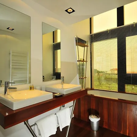 Saint-jean-de-luz Sleeps 10 Pool Wifi * Saint-Jean-de-Luz