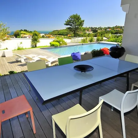 Vila Saint-jean-de-luz Sleeps 10 Pool Wifi